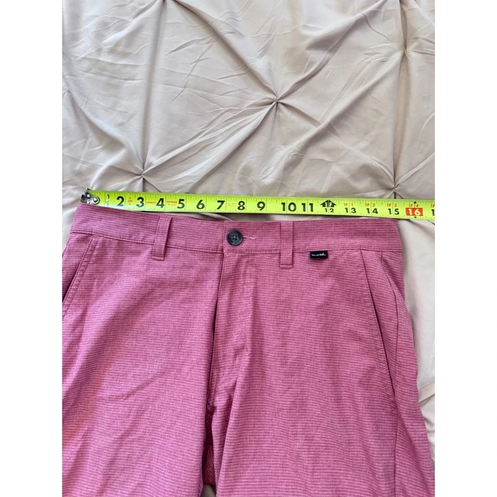 TravisMathew Mens Wanderlust Golf Shorts Heathered Red Stretch Size 30